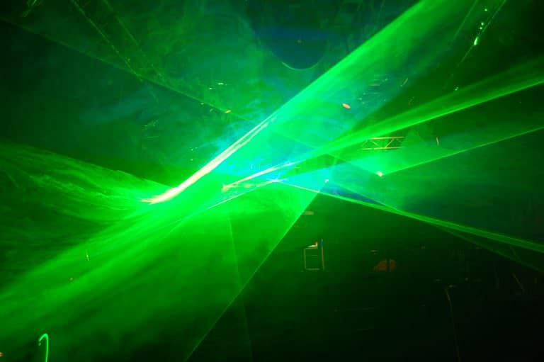 Grüner Laser mit Nebel